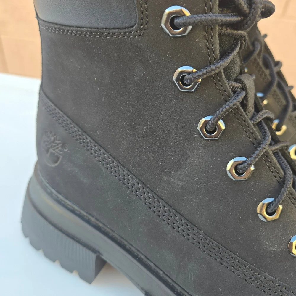 Timberland Sky Boots - Picture 4 of 15